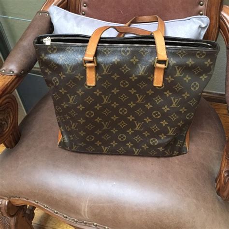 authentic gently used designer handbags.